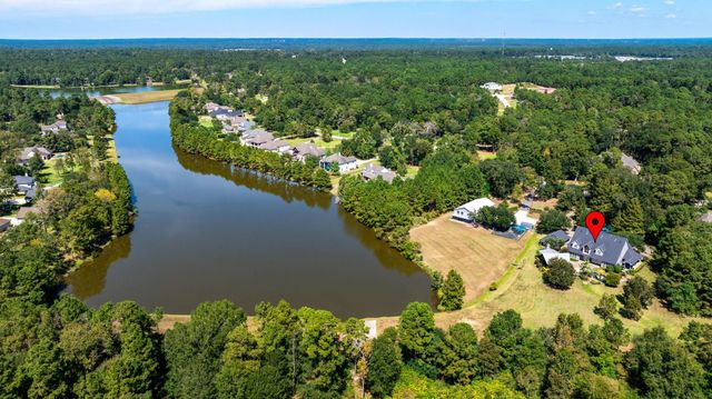 9902 Crestwater Circle, Magnolia, TX 77354