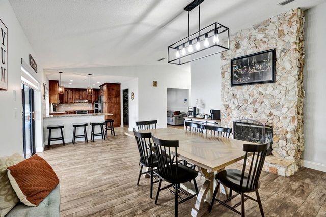 326 NW 101st Terrace, Coral Springs, FL 33071