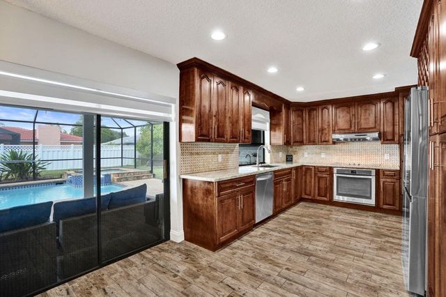 326 NW 101st Terrace, Coral Springs, FL 33071