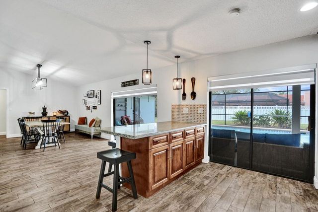 326 NW 101st Terrace, Coral Springs, FL 33071