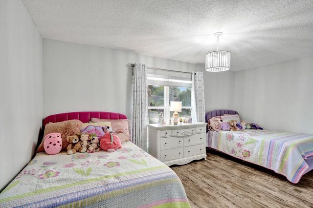 326 NW 101st Terrace, Coral Springs, FL 33071