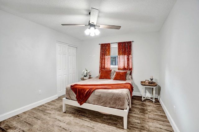 326 NW 101st Terrace, Coral Springs, FL 33071