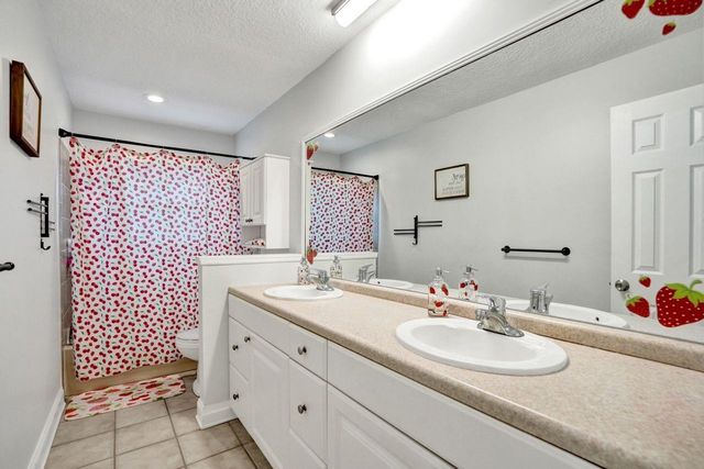 326 NW 101st Terrace, Coral Springs, FL 33071