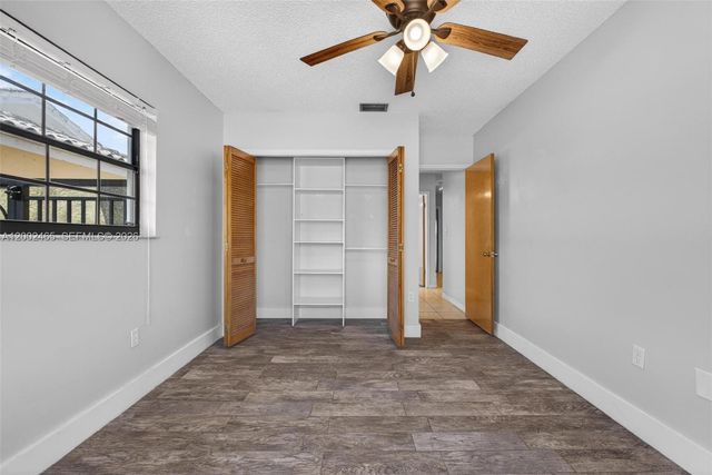 5420 SW 143rd Ct, Miami, FL 33175