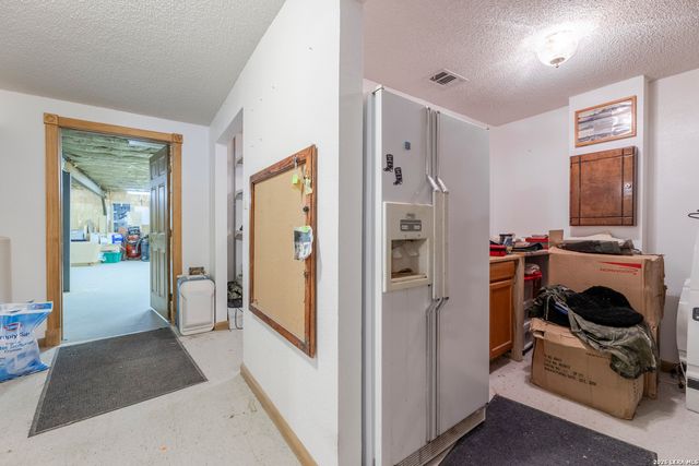 200 Highland Dr., Bandera, TX 78003