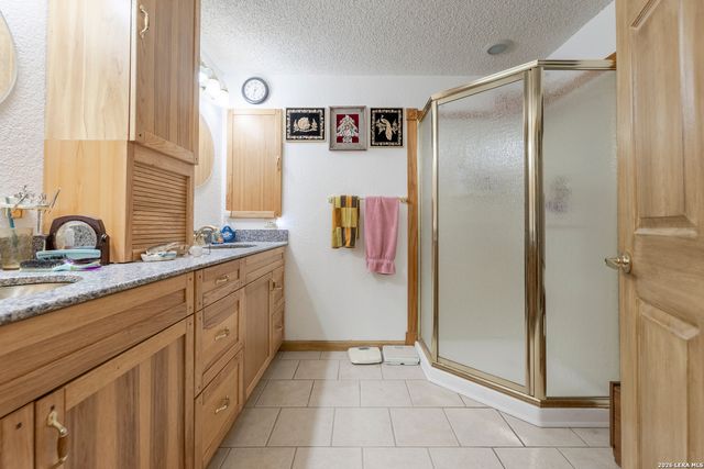 200 Highland Dr., Bandera, TX 78003