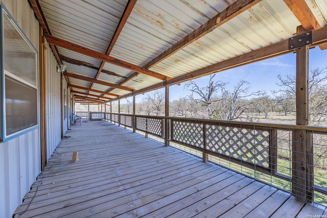 200 Highland Dr., Bandera, TX 78003