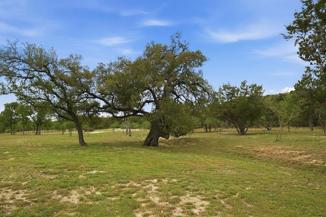 134 Stallion Estates, Spring Branch, TX 78070