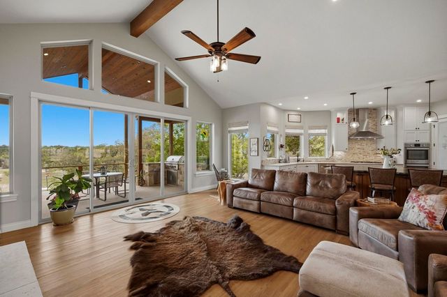 134 Stallion Estates, Spring Branch, TX 78070