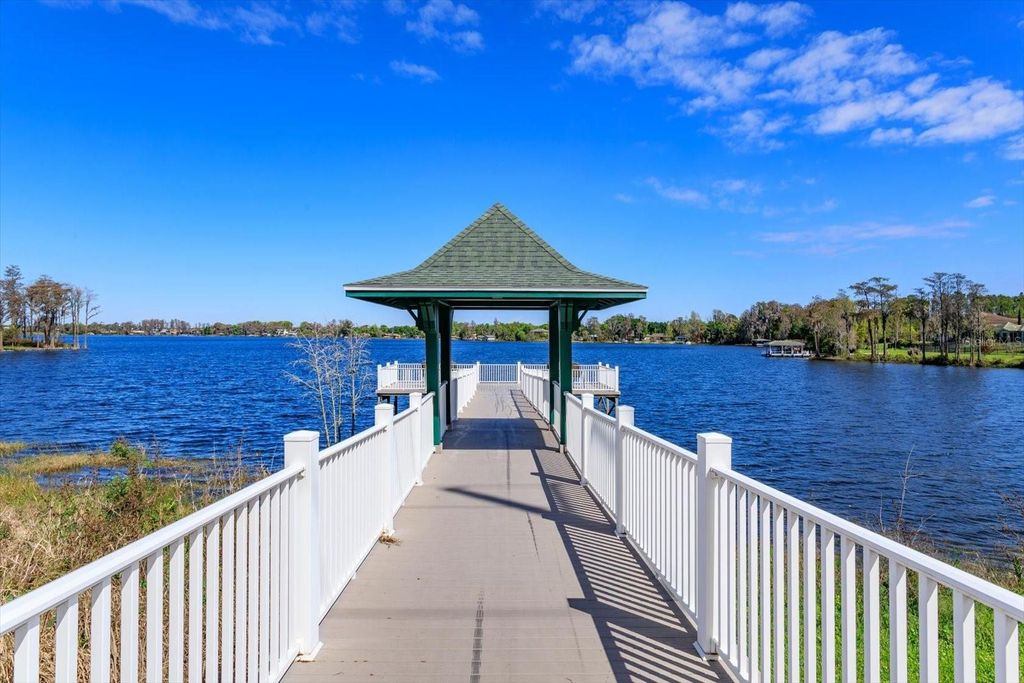 Image 33 of property listing at 12761 HOLDENBURY LANE, Windermere, FL 34786