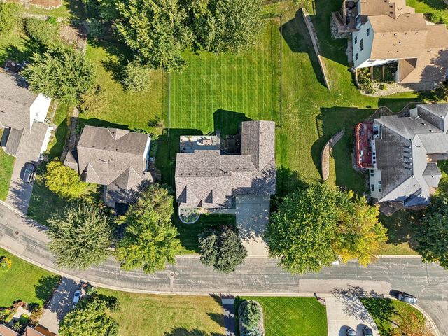4136 Raspberry Ridge Road NE, Prior Lake, MN 55372