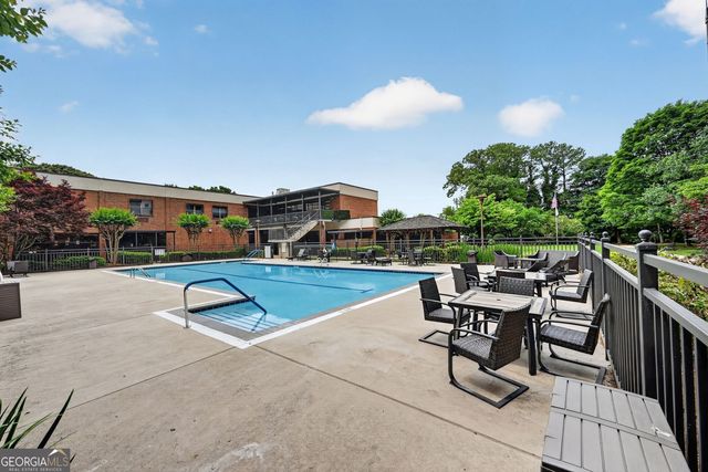 300 Johnson Ferry Road NE B201, Atlanta, GA 30328