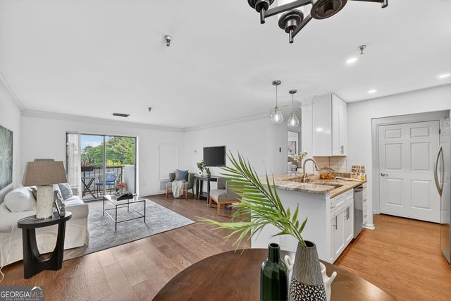 300 Johnson Ferry Road NE B201, Atlanta, GA 30328