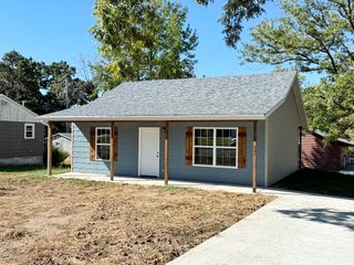 904 S Kirkpatrick Street, El Dorado Springs, MO 64744