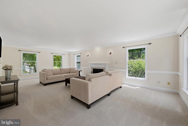 1258 HERITAGE FARMS CT, Sykesville, MD 21784