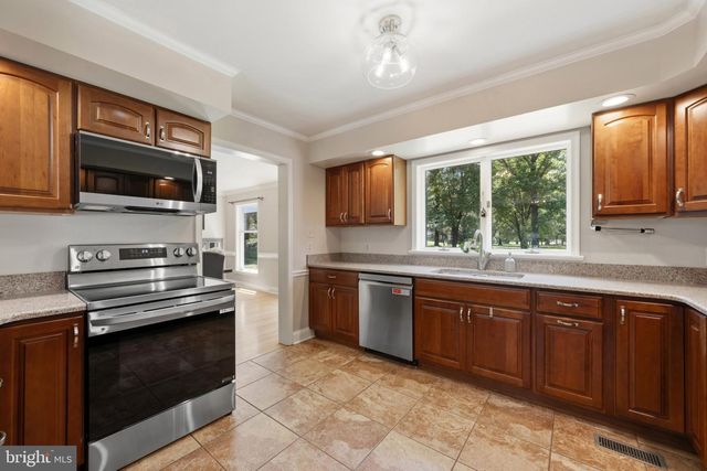 1258 HERITAGE FARMS CT, Sykesville, MD 21784