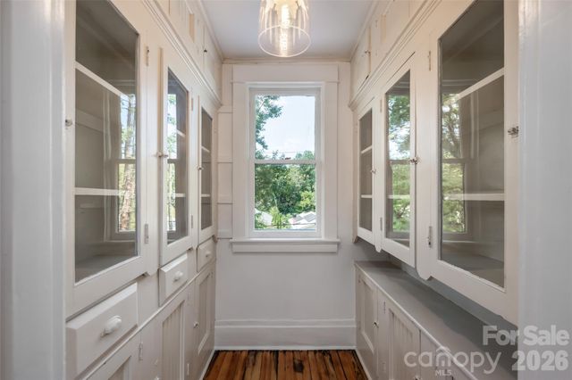 142 Edwin Place, Asheville, NC 28801