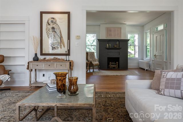142 Edwin Place, Asheville, NC 28801