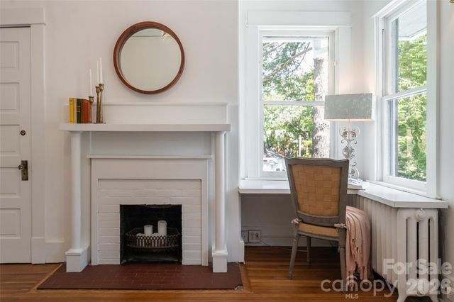 142 Edwin Place, Asheville, NC 28801