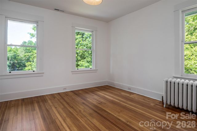 142 Edwin Place, Asheville, NC 28801