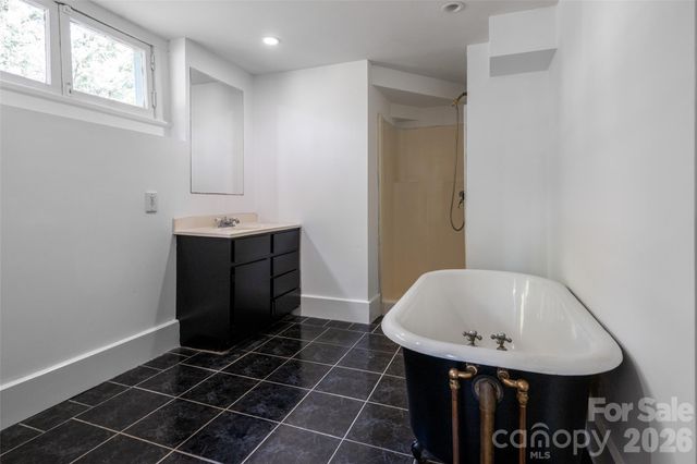 142 Edwin Place, Asheville, NC 28801
