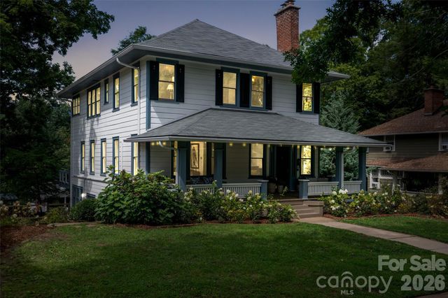 142 Edwin Place, Asheville, NC 28801