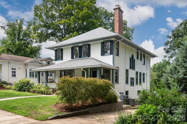 142 Edwin Place, Asheville, NC 28801