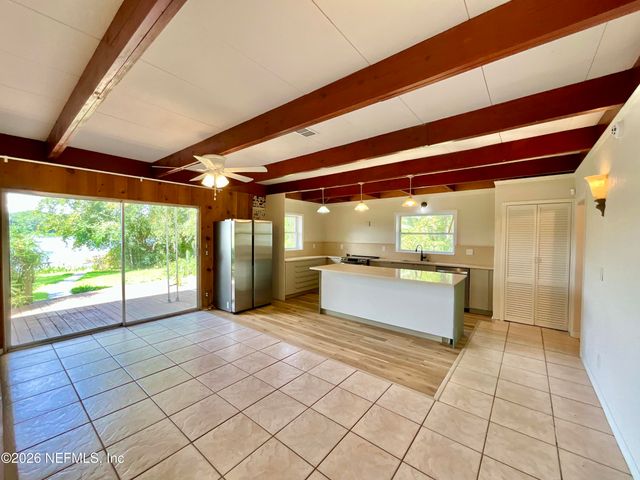 145 DEPOT Road, Hawthorne, FL 32640