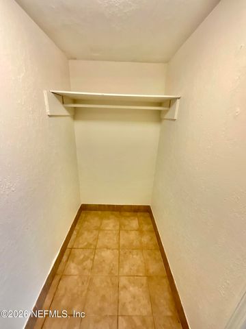 145 DEPOT Road, Hawthorne, FL 32640