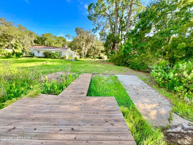 145 DEPOT Road, Hawthorne, FL 32640