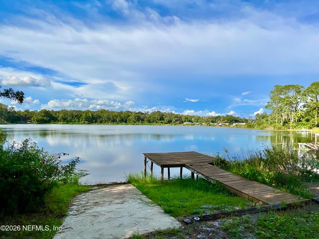 145 DEPOT Road, Hawthorne, FL 32640