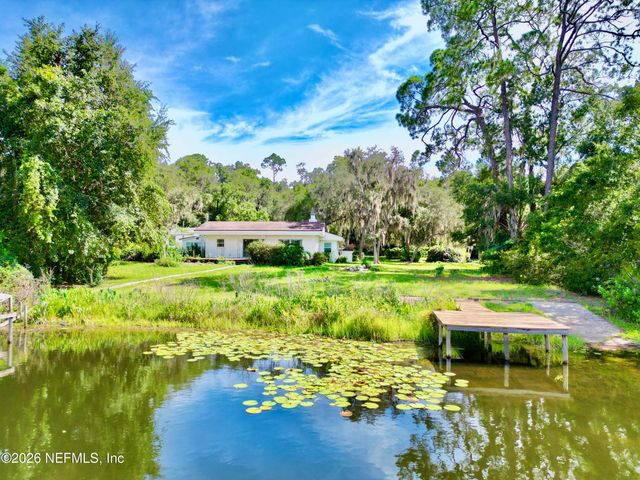 145 DEPOT Road, Hawthorne, FL 32640