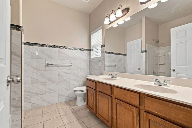 2332 Angoni Way, Fort Worth, TX 76131