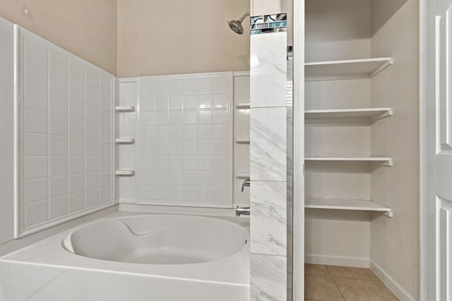 2332 Angoni Way, Fort Worth, TX 76131