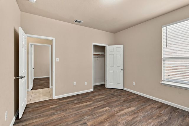 2332 Angoni Way, Fort Worth, TX 76131