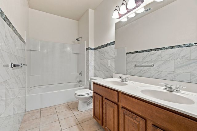 2332 Angoni Way, Fort Worth, TX 76131