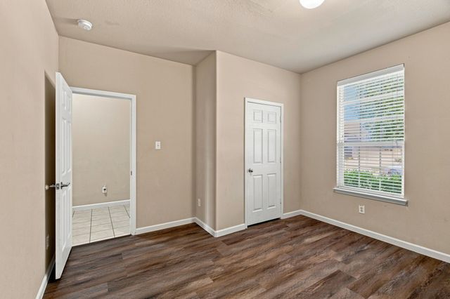 2332 Angoni Way, Fort Worth, TX 76131