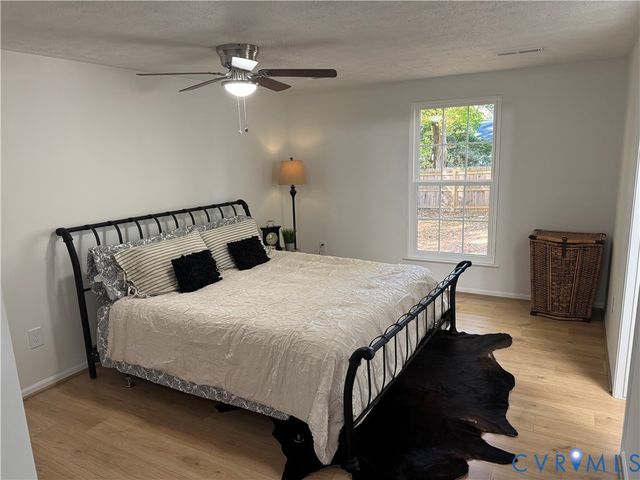 4708 Mill Park Dr, Glen Allen, VA 23060