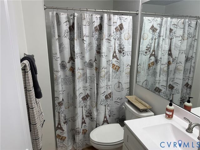 4708 Mill Park Dr, Glen Allen, VA 23060