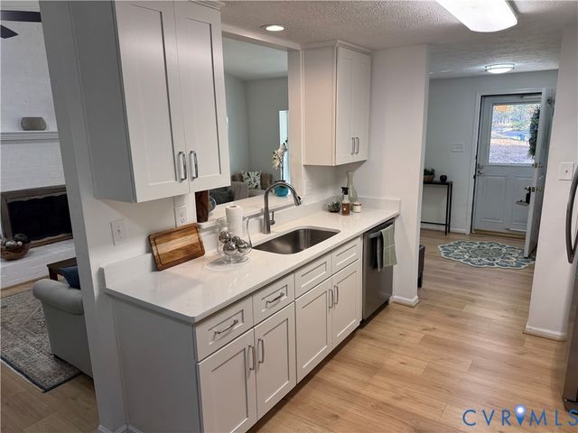 4708 Mill Park Dr, Glen Allen, VA 23060