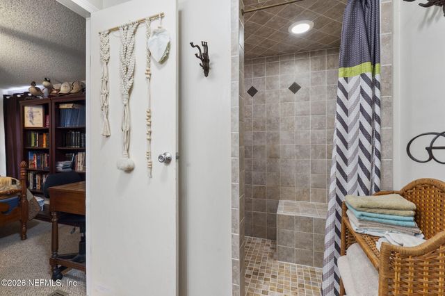 717 STATE ROAD 26, Melrose, FL 32666