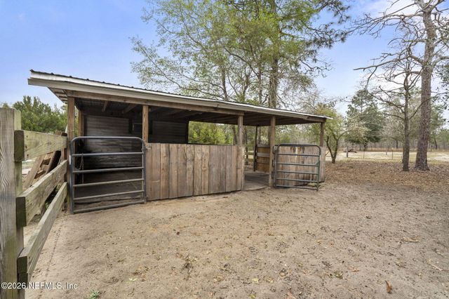 717 STATE ROAD 26, Melrose, FL 32666