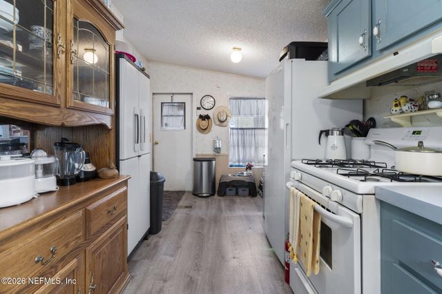 717 STATE ROAD 26, Melrose, FL 32666