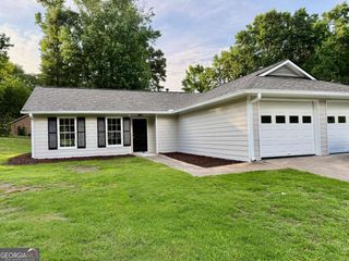 2060 Darrel Lane, Lawrenceville, GA 30046