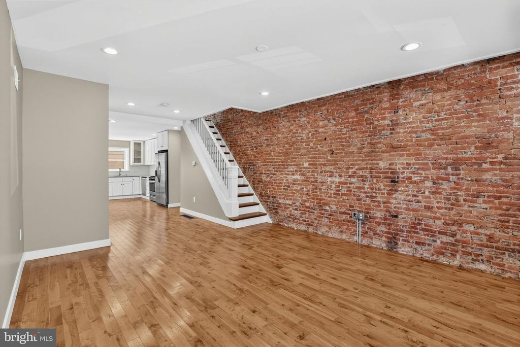 530 GREENWICH ST, PHILADELPHIA, PA 19147 — photo 3