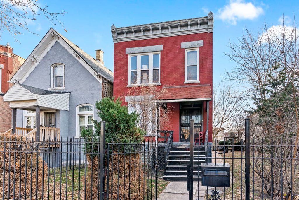 1929 S Central Park Avenue 1, Chicago, IL 60623