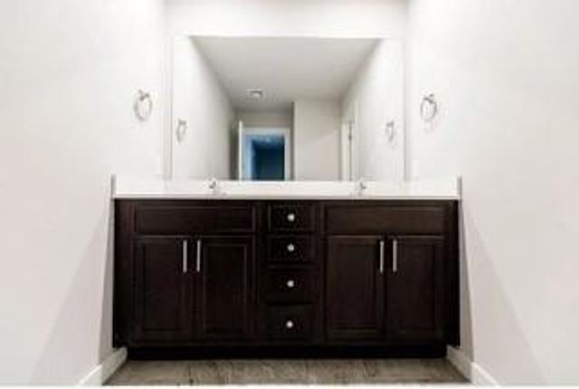 2172 Camino Del Plaza Lane, Edmond, OK 73013