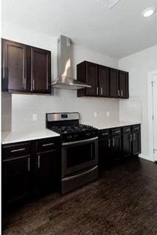 2172 Camino Del Plaza Lane, Edmond, OK 73013