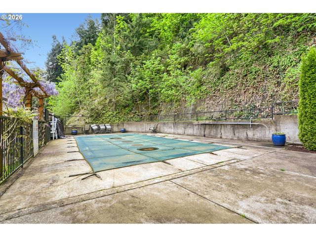 20070 LARKSPUR Ln 62, West Linn, OR 97068