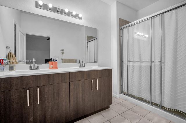 1429 SE 26th Avenue, Homestead, FL 33035